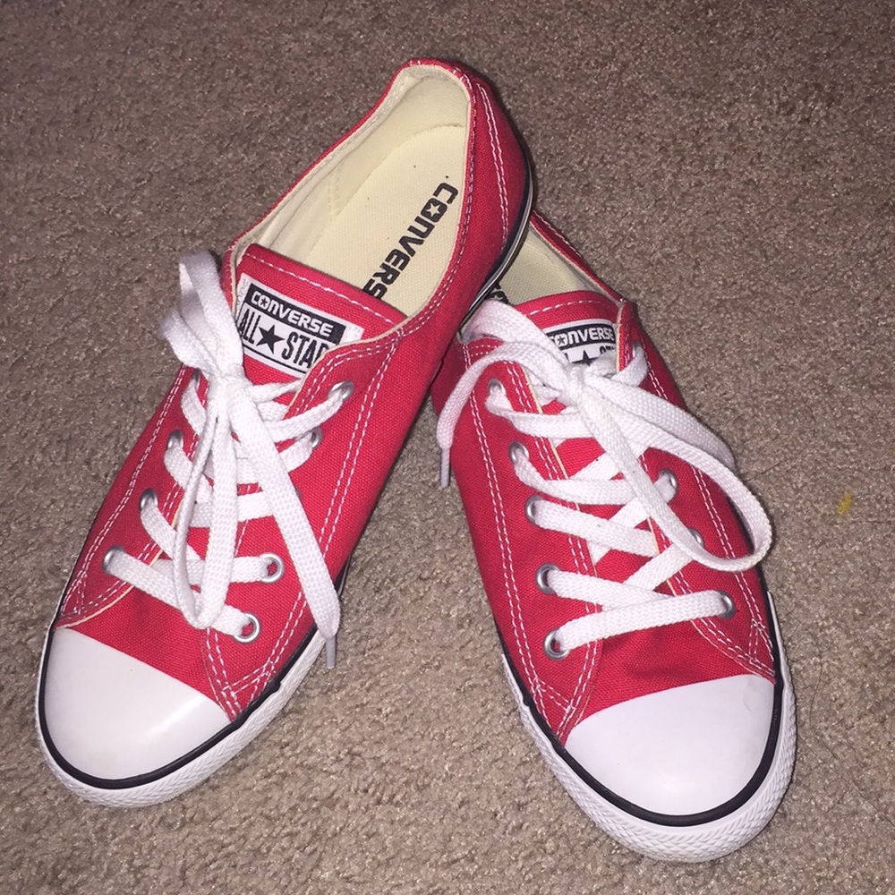 Red converse